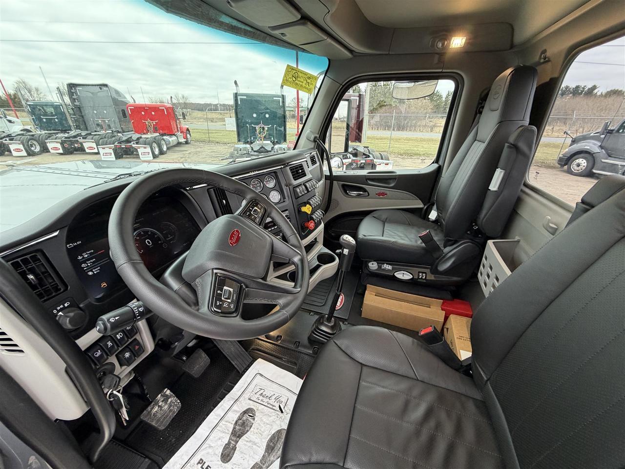 2027 Peterbilt 589 Eau Claire WI