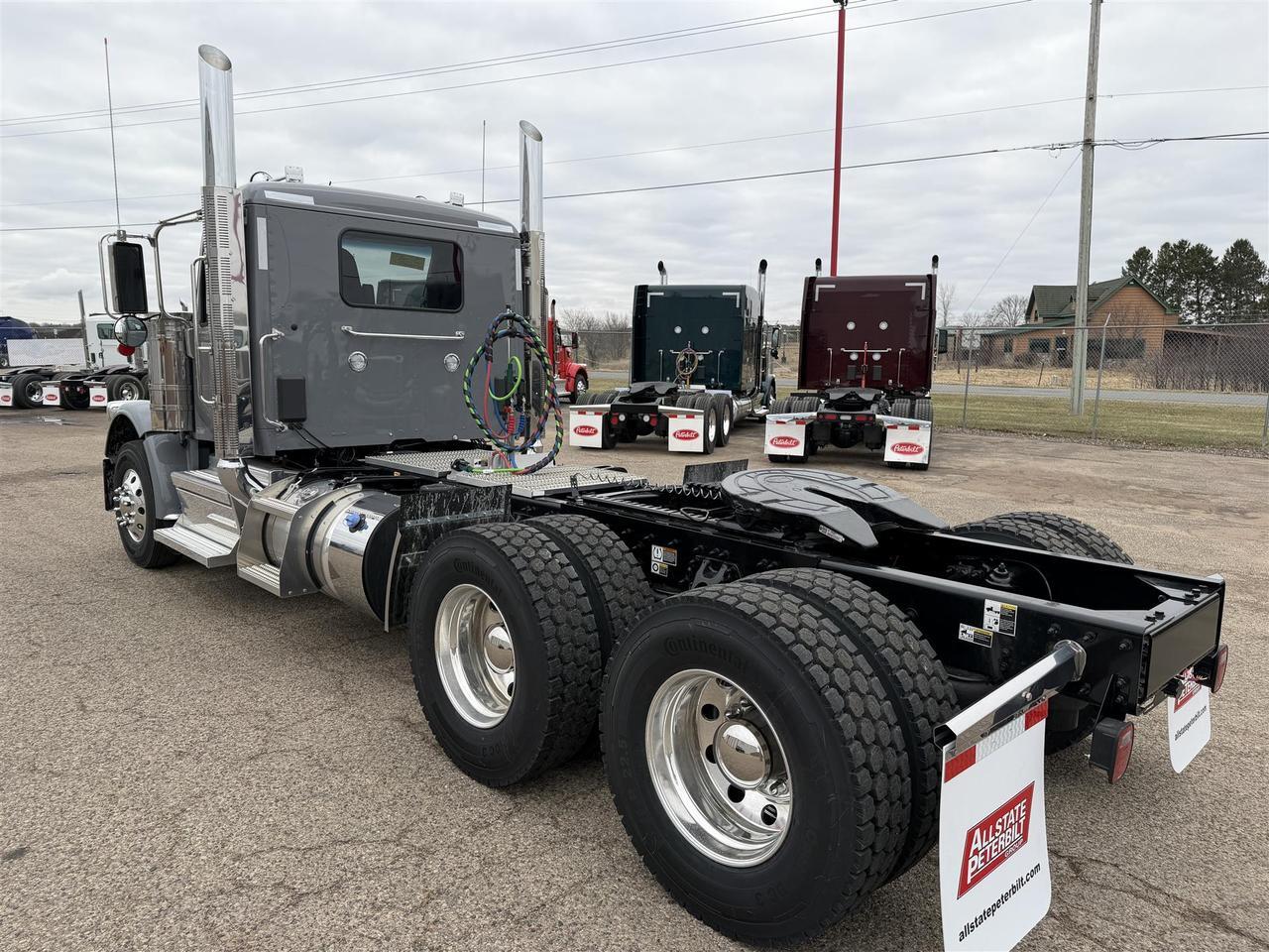 2027 Peterbilt 589 Non-Sleeper