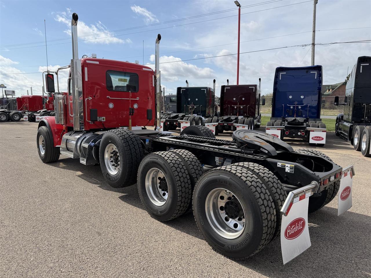 2027 Peterbilt 589 Non-Sleeper