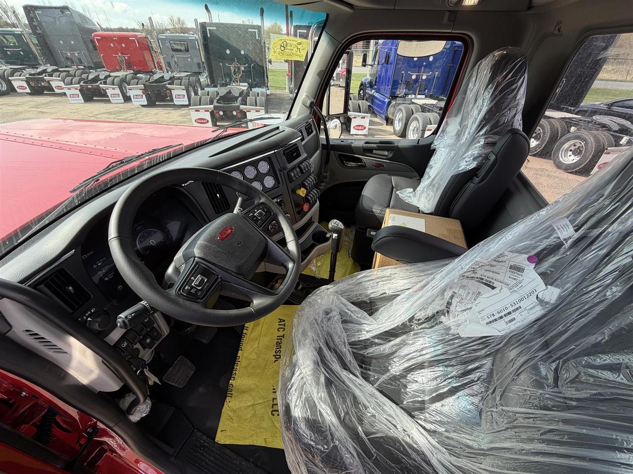2027 Peterbilt 589 Eau Claire WI