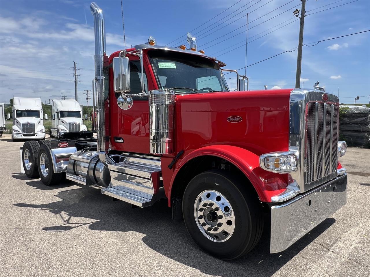 2027 Peterbilt 589 Non-Sleeper