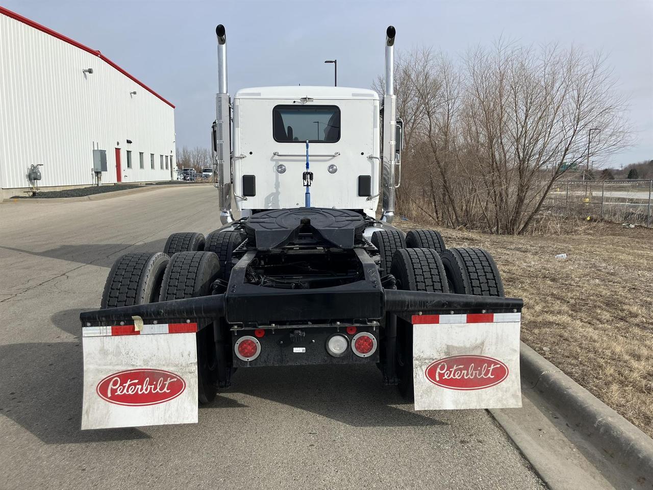 2027 Peterbilt 589 Rochester MN