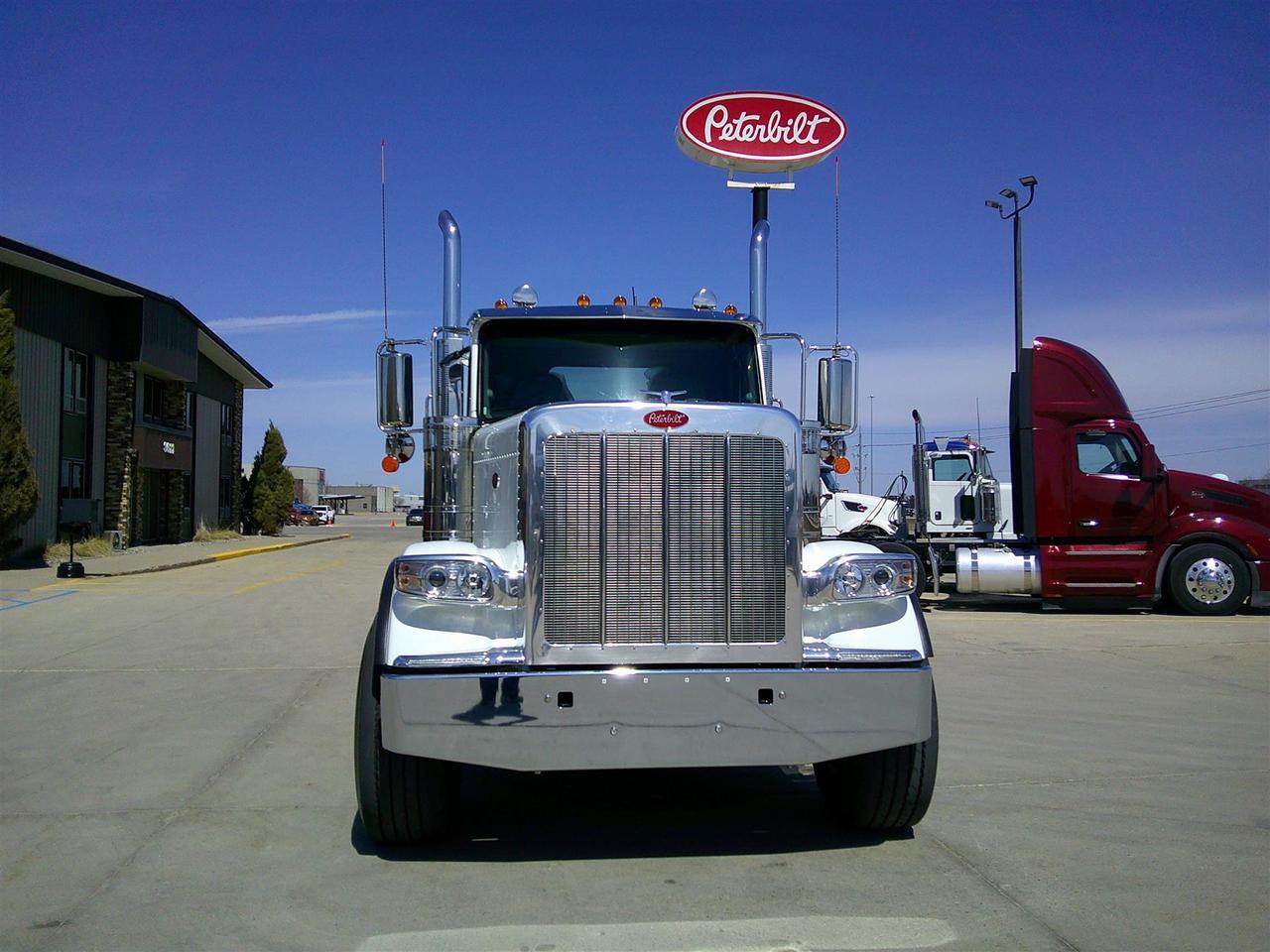 2027 Peterbilt 589 Non-Sleeper