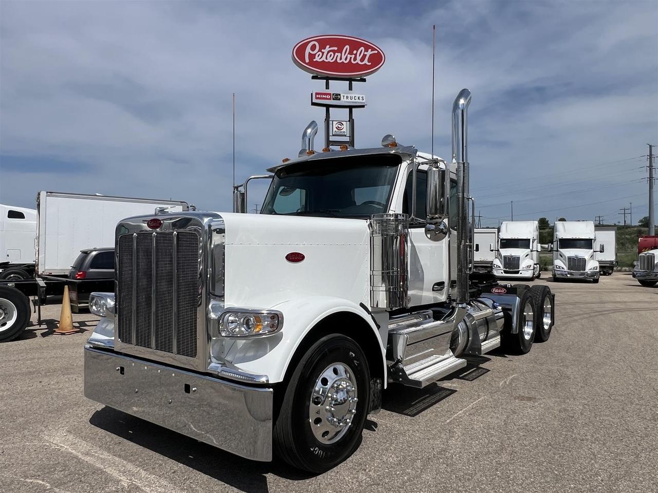 2027 Peterbilt 589 Non-Sleeper