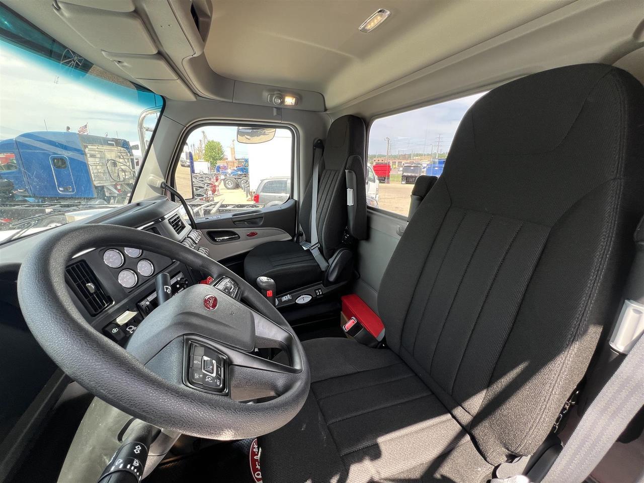 2027 Peterbilt 589 South St. Paul MN