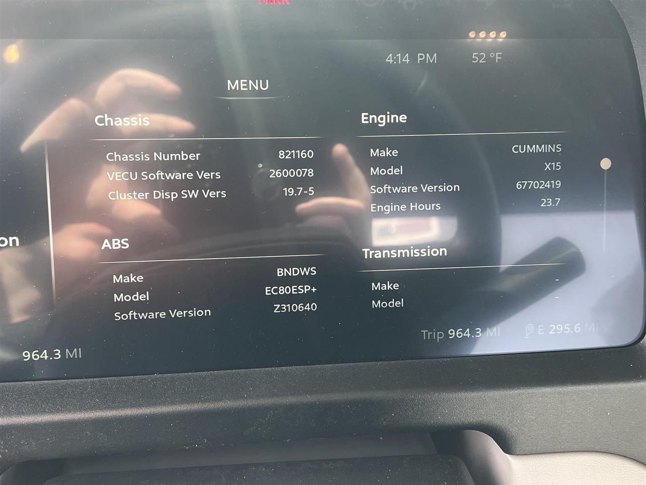 2027 Peterbilt 589 South St. Paul MN