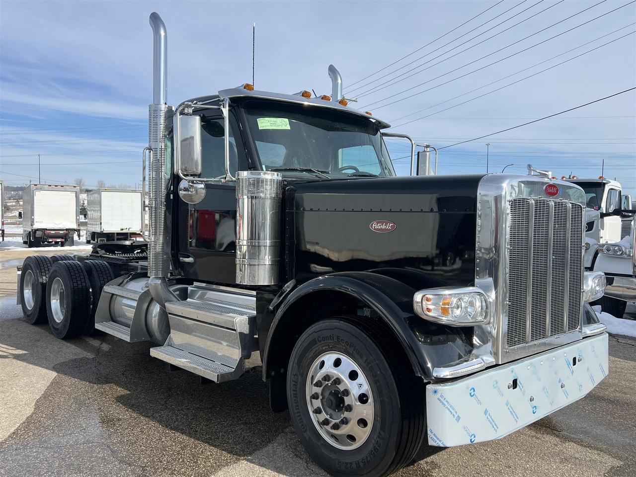 2027 Peterbilt 589 Non-Sleeper