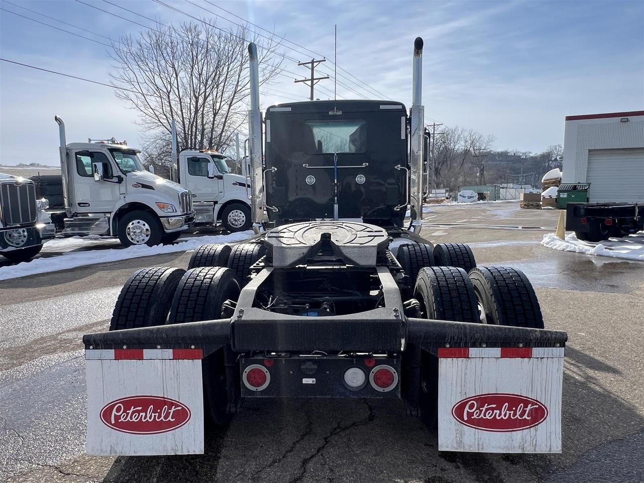 2027 Peterbilt 589 South St. Paul MN