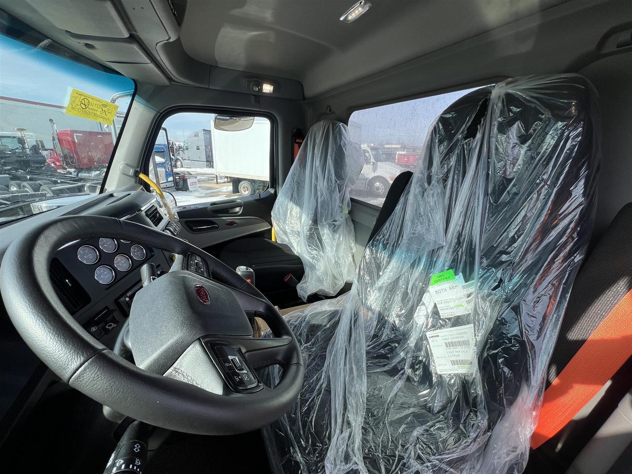 2027 Peterbilt 589 South St. Paul MN