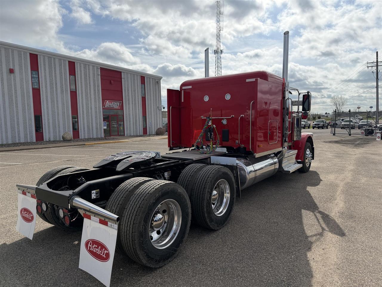 2027 Peterbilt 589 58" Low Roof Eau Claire WI
