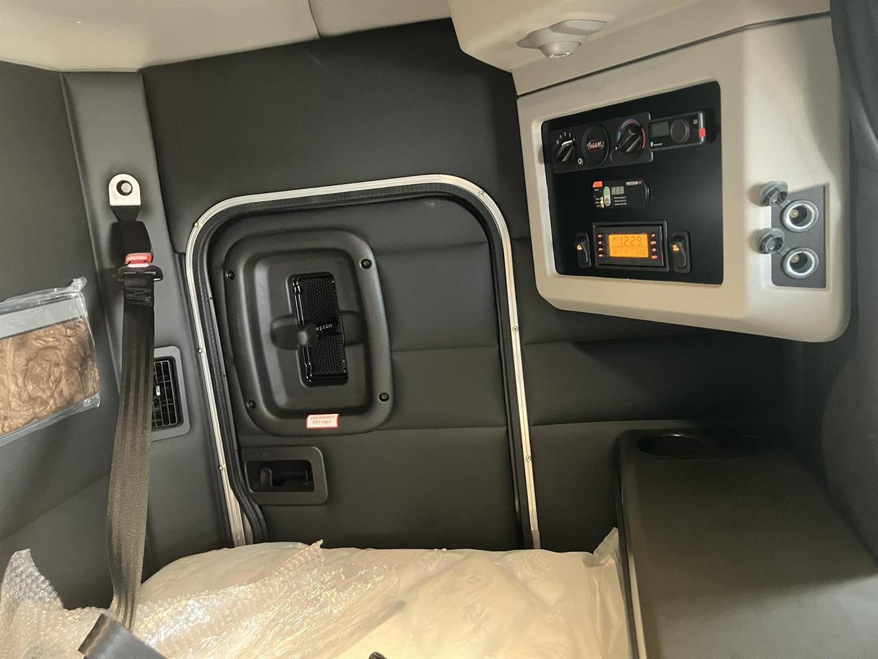 2027 Peterbilt 589 58" Low Roof Rochester MN