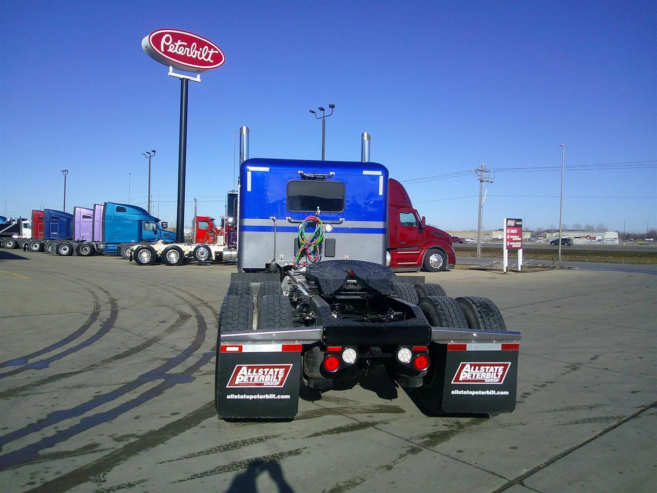 2027 Peterbilt - image 7