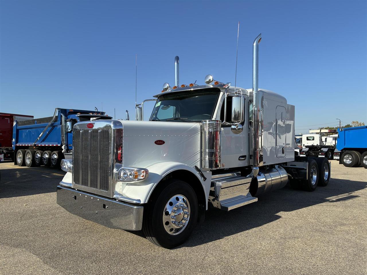 2027 Peterbilt 589 Sleeper