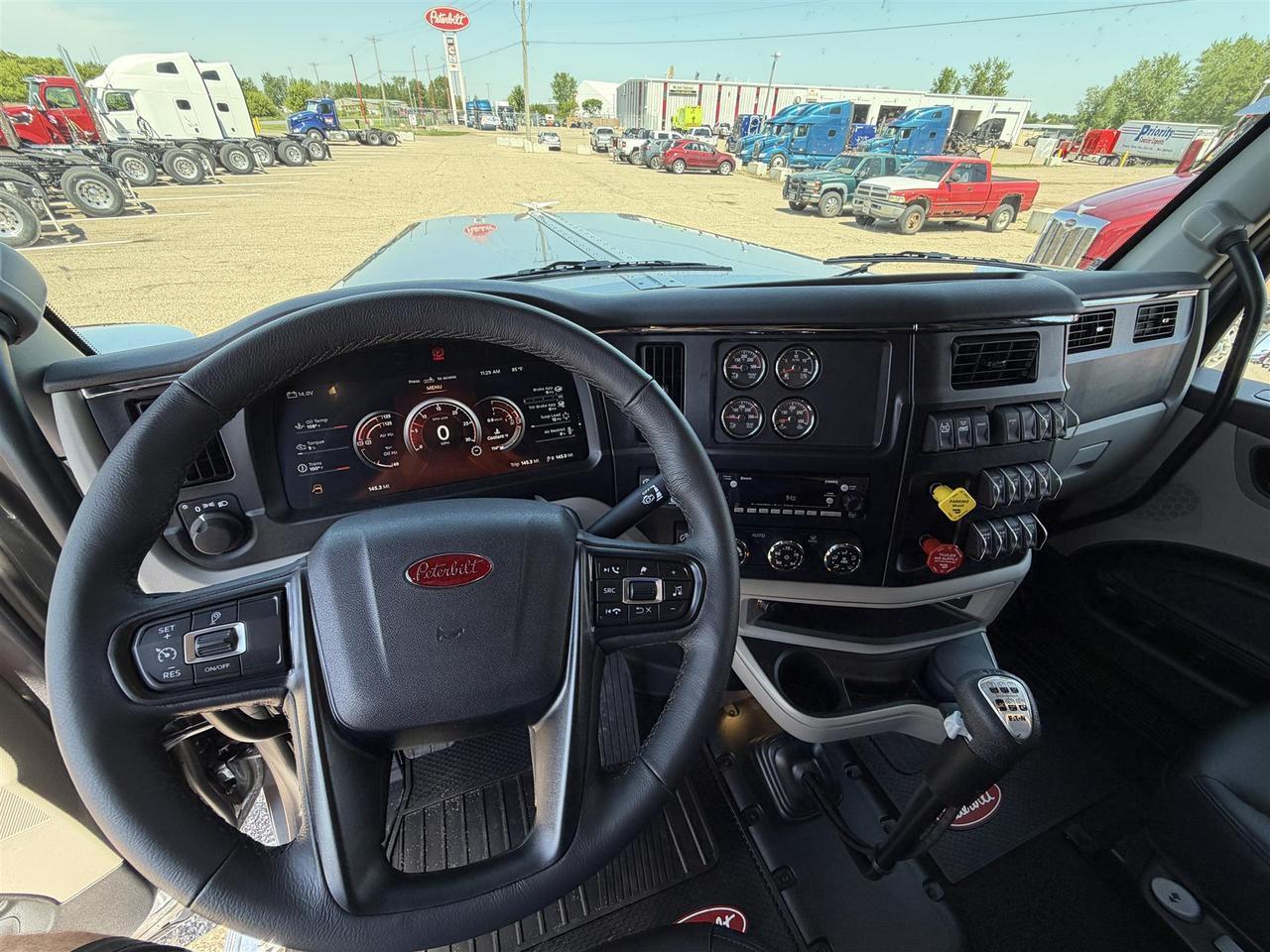 2027 Peterbilt 589 80" Double Bunk High Roof Eau Claire WI