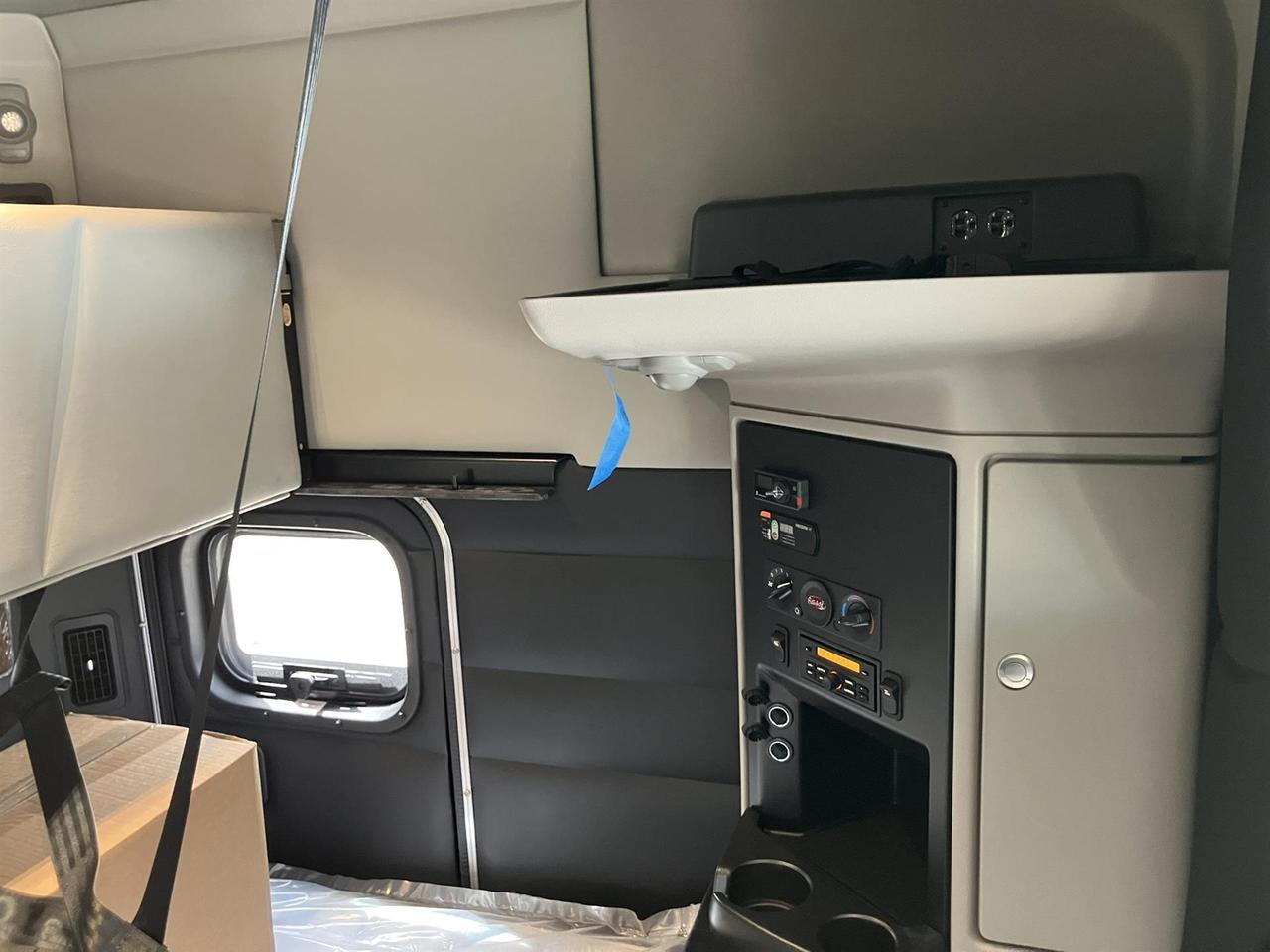 2027 Peterbilt 589 80" Double Bunk High Roof Rochester MN