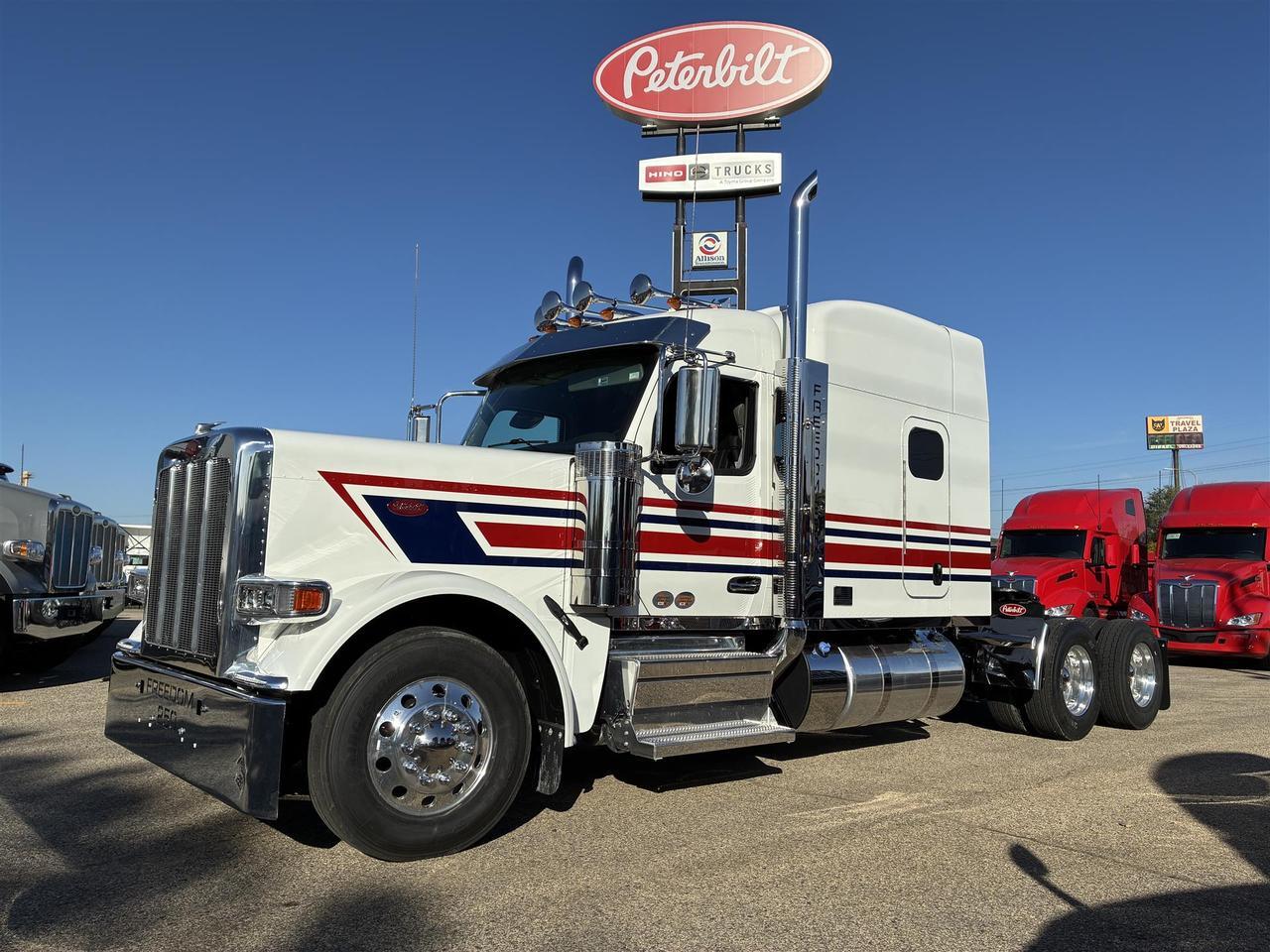 2027 Peterbilt 589 Sleeper