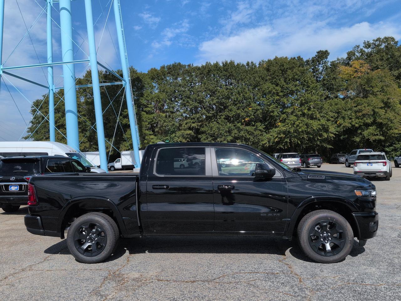 2027 Ram 1500 Big Horn Appleton WI