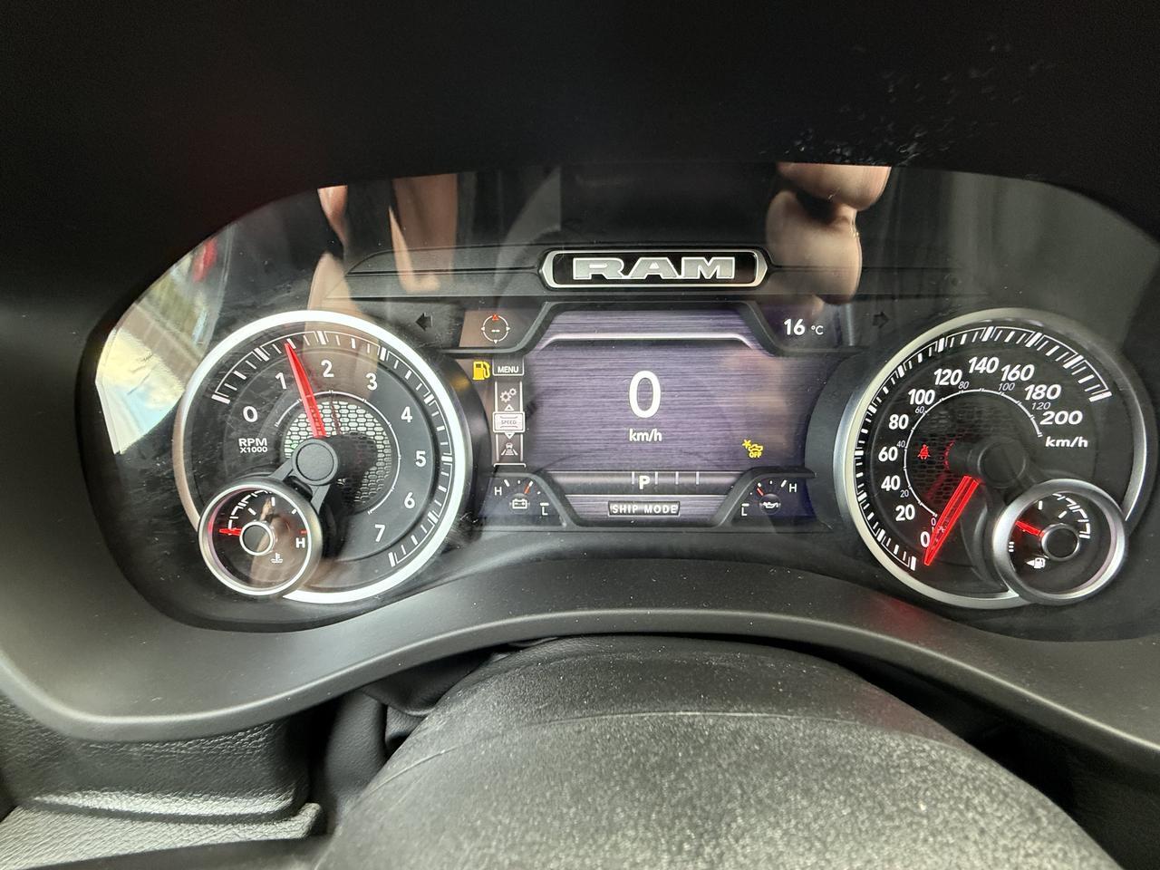 2027 Ram 1500 Black Express 4x4 Crew Cab | 3L Twin Turbo | Backup Camera | Remote Keyless Entry Redwater AB