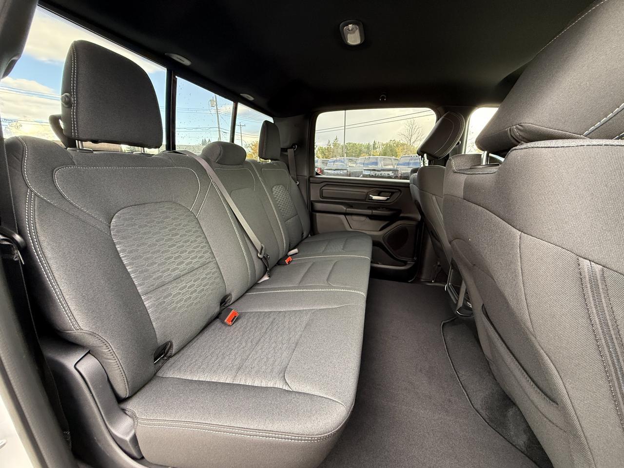 2027 Ram 1500 Black Express 4x4 Crew Cab | 3L Twin Turbo | Backup Camera | Remote Keyless Entry Redwater AB