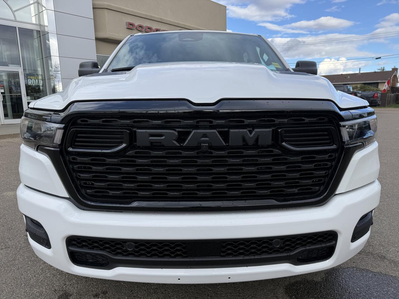2027 Ram 1500 Black Express 4x4 Crew Cab | 3L Twin Turbo | Backup Camera | Remote Keyless Entry Redwater AB