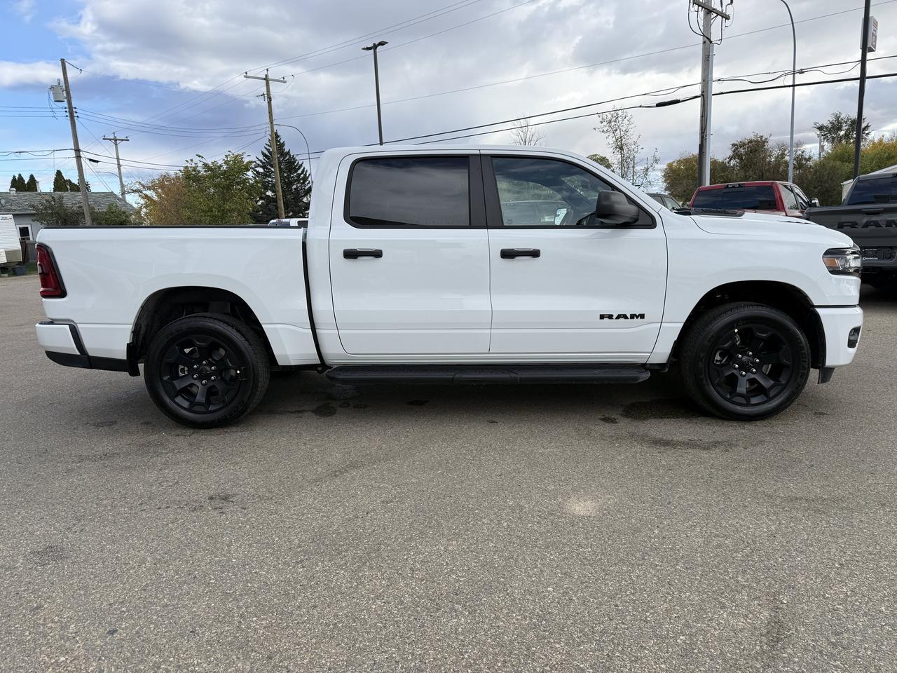 2027 Ram 1500 Black Express 4x4 Crew Cab | 3L Twin Turbo | Backup Camera | Remote Keyless Entry Redwater AB