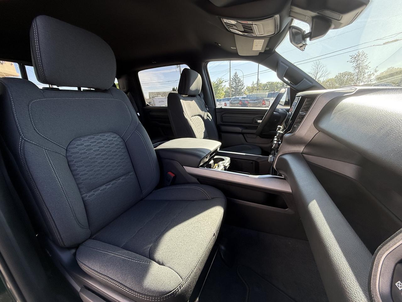 2027 Ram 1500 Express Crew Cab 4x4 | 3L Hurricane | Touchscreen | Remote Start | Towing Package | Keyless Entry Redwater AB