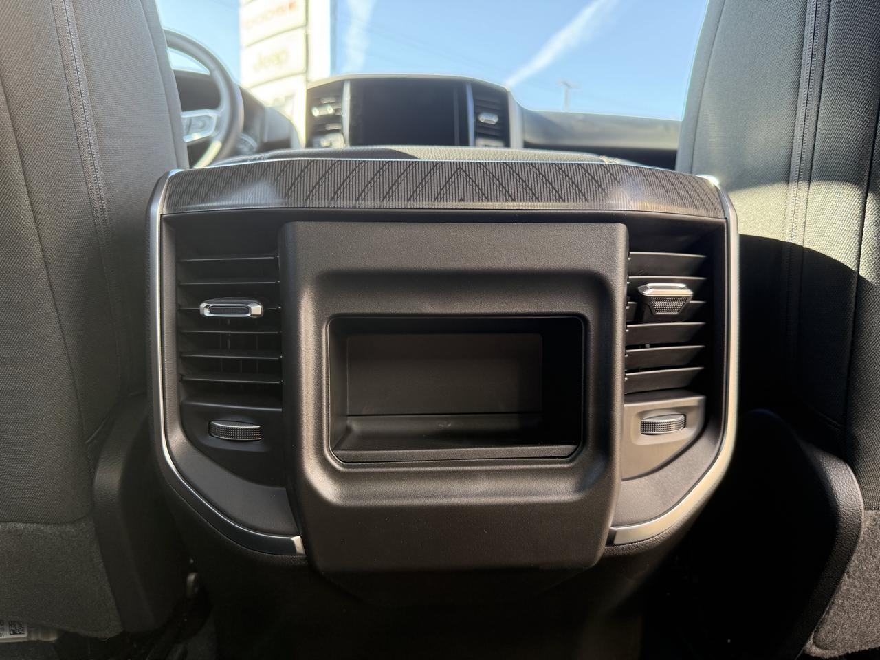 2027 Ram 1500 Express Crew Cab 4x4 | 3L Hurricane | Touchscreen | Remote Start | Towing Package | Keyless Entry Redwater AB