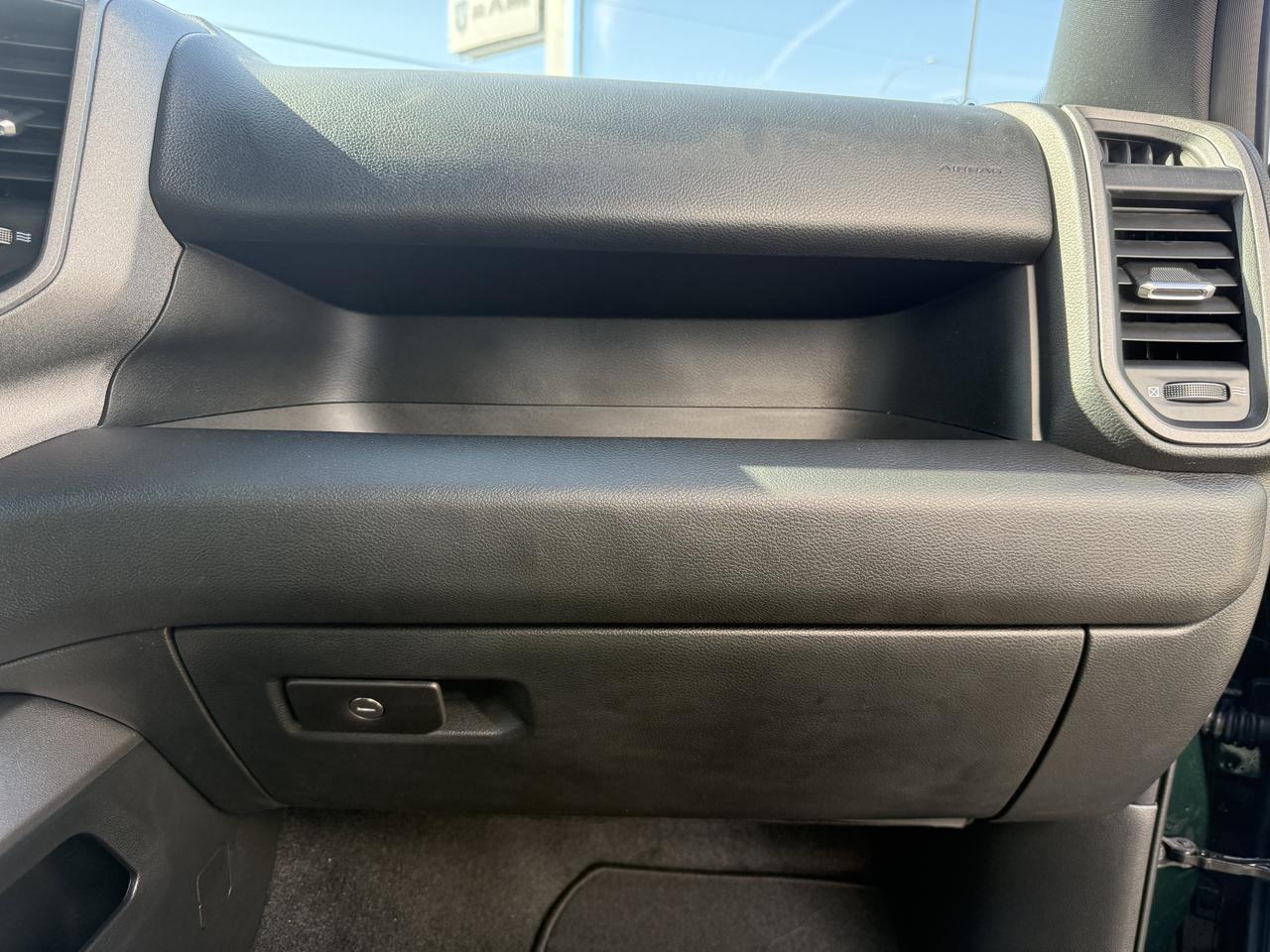 2027 Ram 1500 Express Crew Cab 4x4 | 3L Hurricane | Touchscreen | Remote Start | Towing Package | Keyless Entry Redwater AB