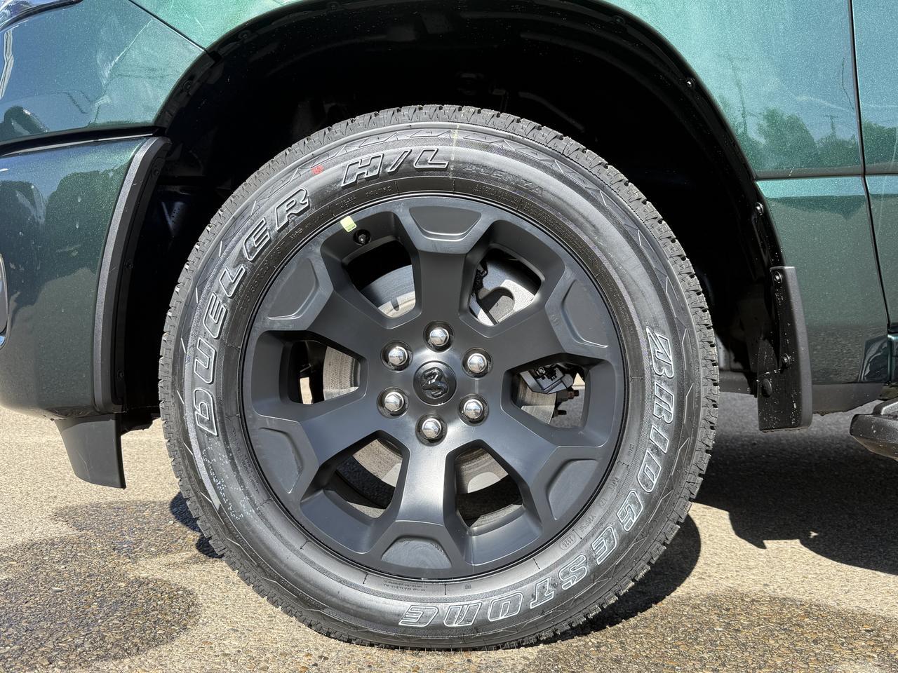 2027 Ram 1500 Express Crew Cab 4x4 | 3L Hurricane | Touchscreen | Remote Start | Towing Package | Keyless Entry Redwater AB