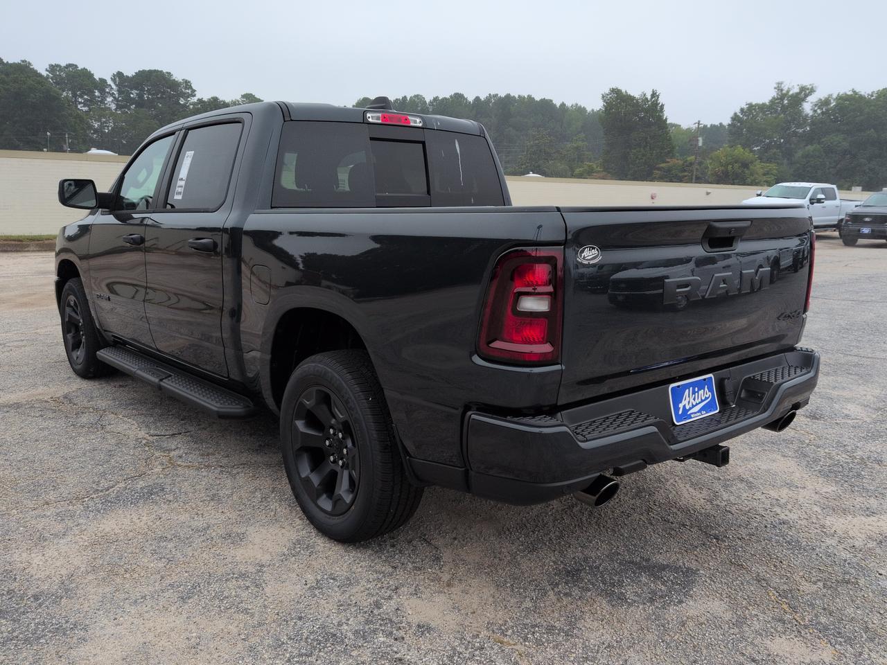2027 Ram 1500 Express Appleton WI