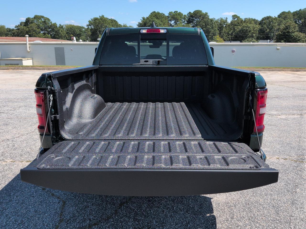 2027 Ram 1500 Express Appleton WI