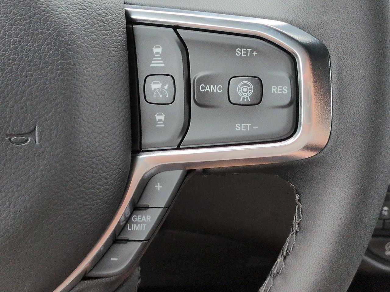 2027 Ram 1500 Laramie Appleton WI