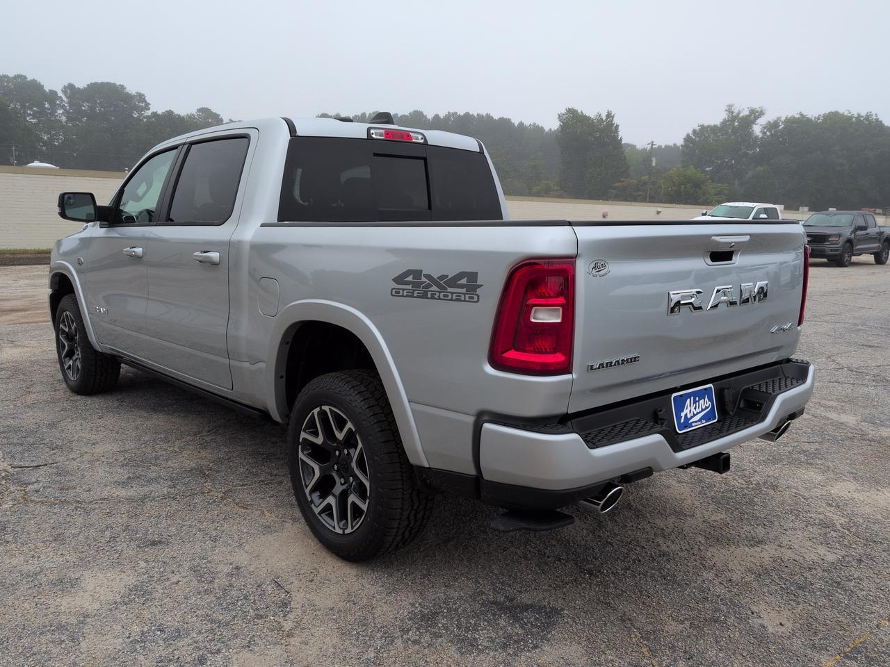 2027 Ram 1500 Laramie Appleton WI