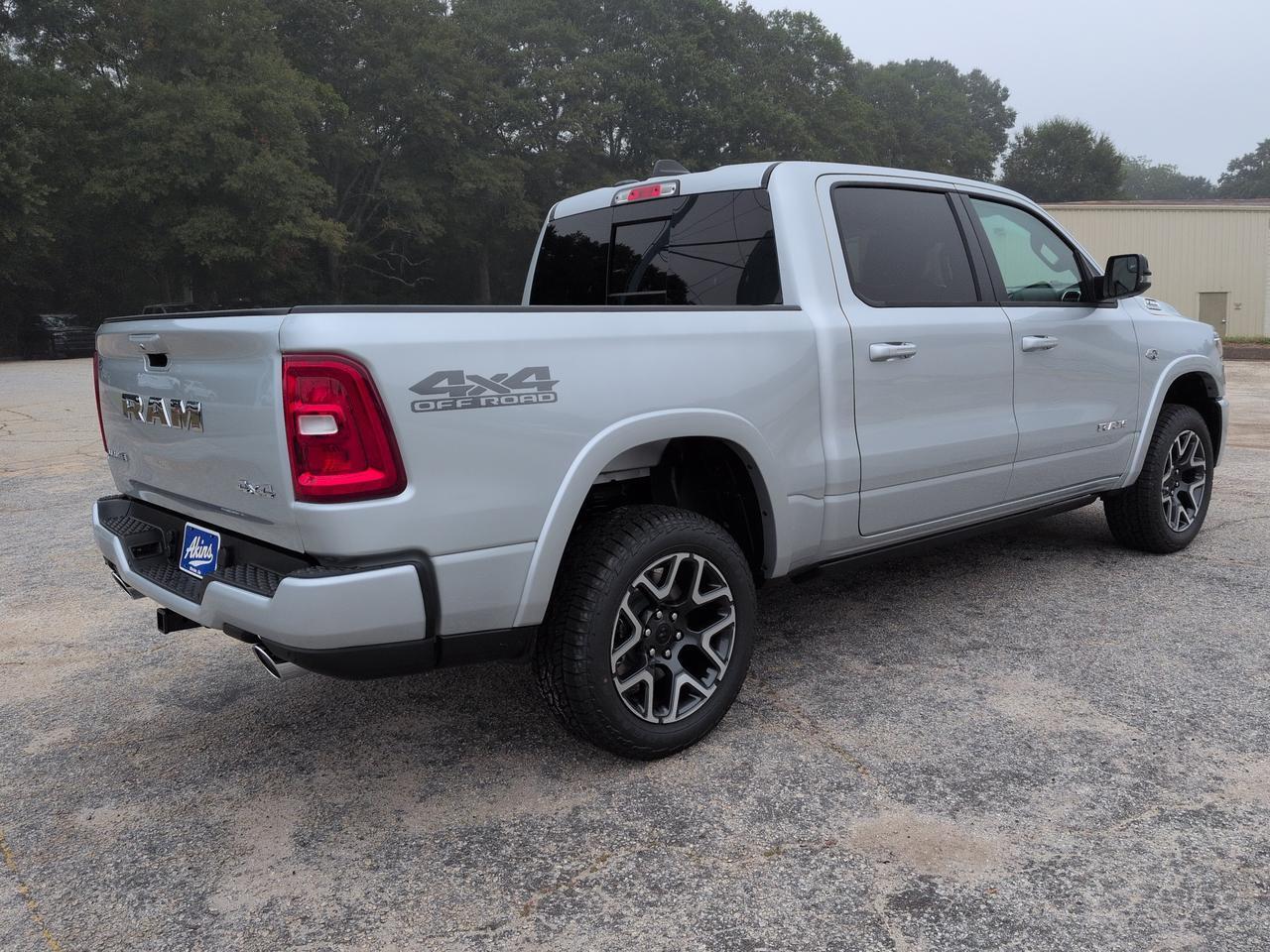 2027 Ram 1500 Laramie Appleton WI