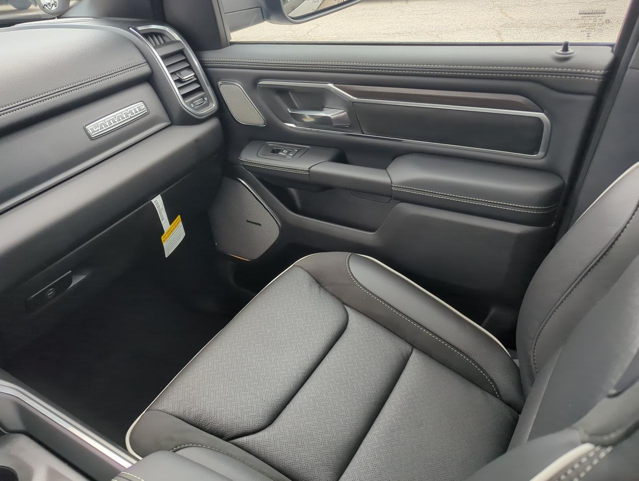 2027 Ram 1500 Laramie Appleton WI