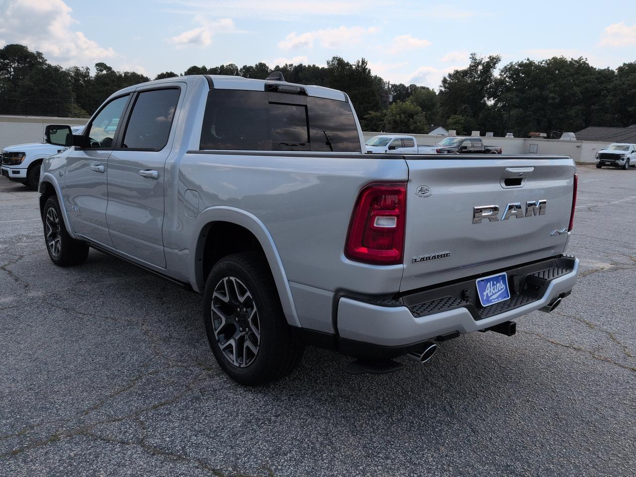 2027 Ram 1500 Laramie Appleton WI