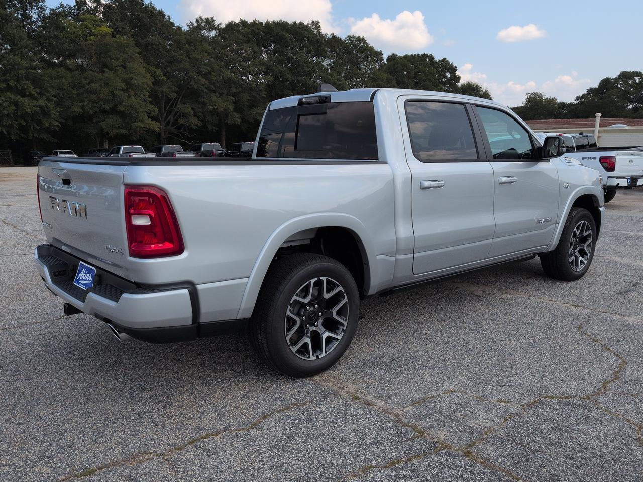 2027 Ram 1500 Laramie Appleton WI