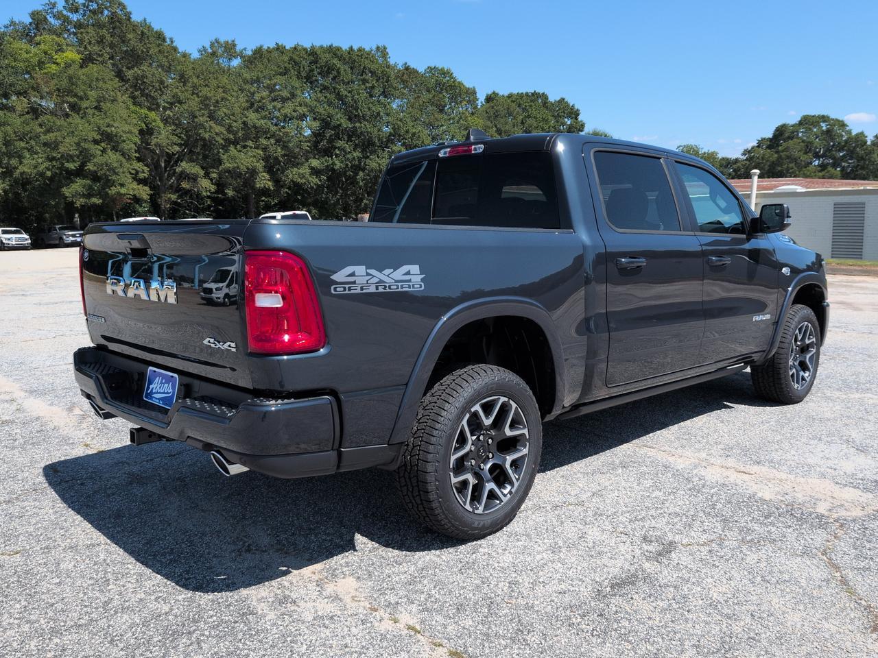 2027 Ram 1500 Laramie Appleton WI