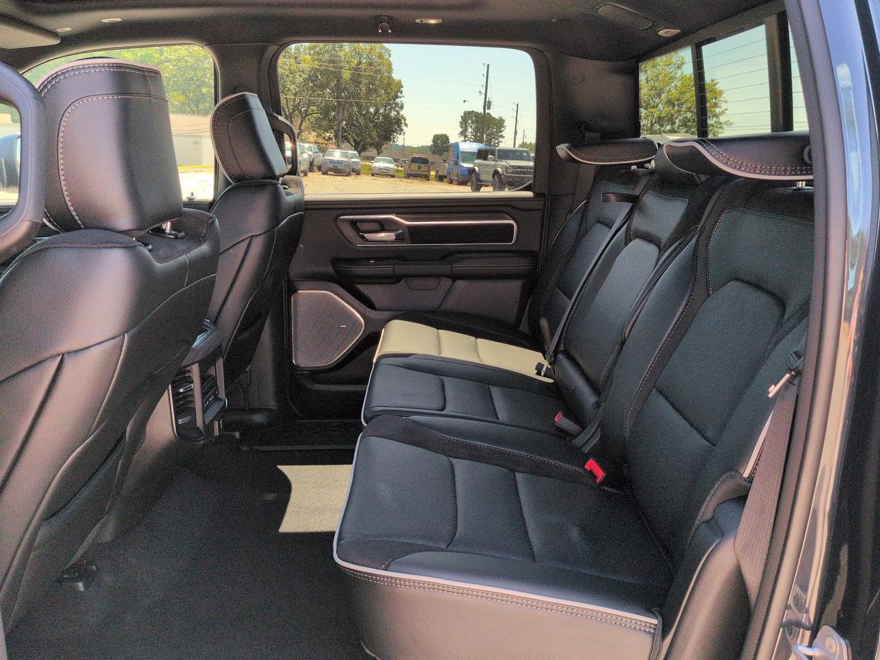 2027 Ram 1500 Laramie Appleton WI