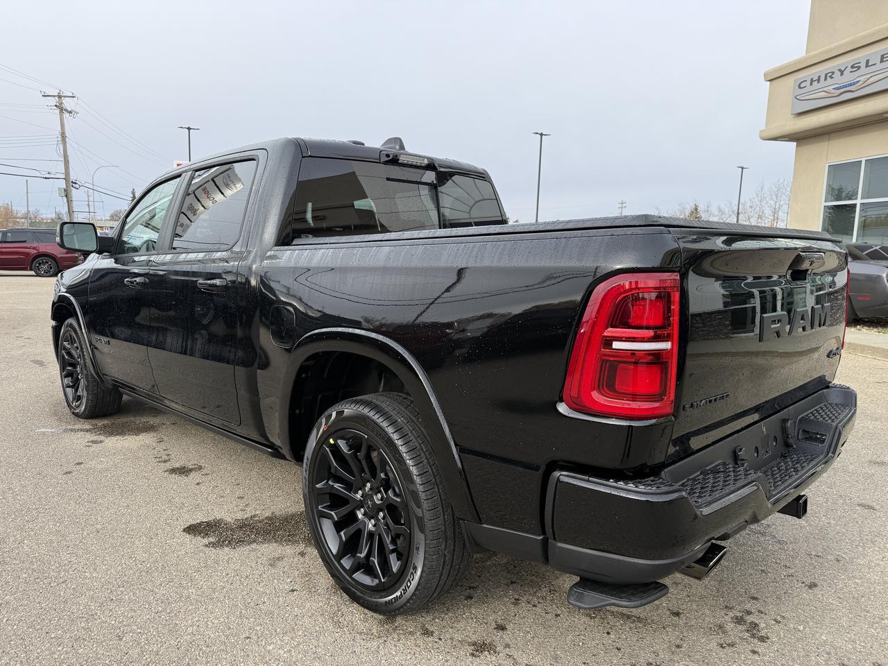 2027 Ram 1500 Limited Crew Cab 4x4 | 3L Twin Turbo | Ebony Red Black Quilted Leather | Massage Seats | Sunroof Redwater AB