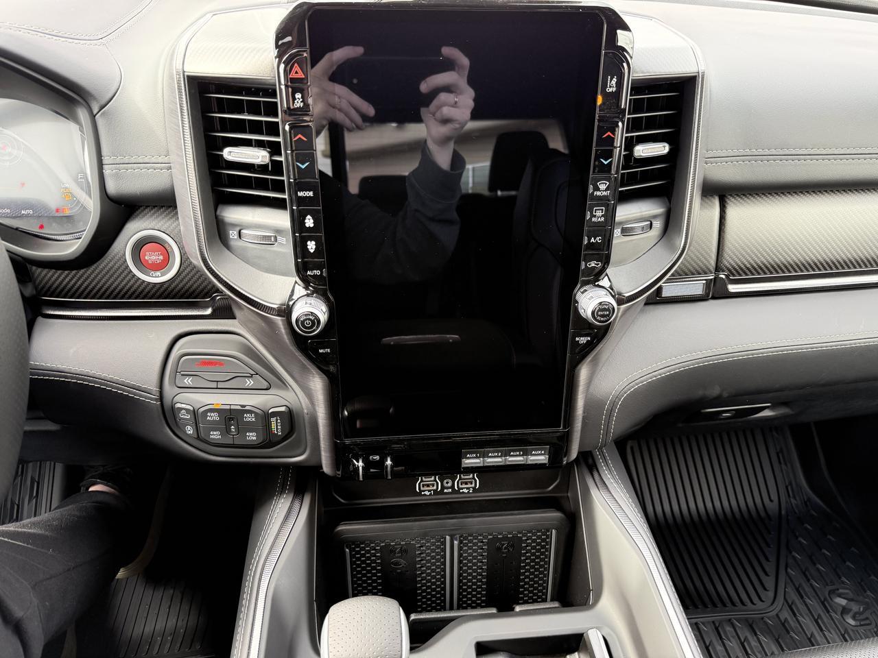 2027 Ram 1500 RHO Crew Cab 4x4 | 3L Hurricane | Serrano Green | Black Premium Leather Suede | Pano Sunroof Redwater AB