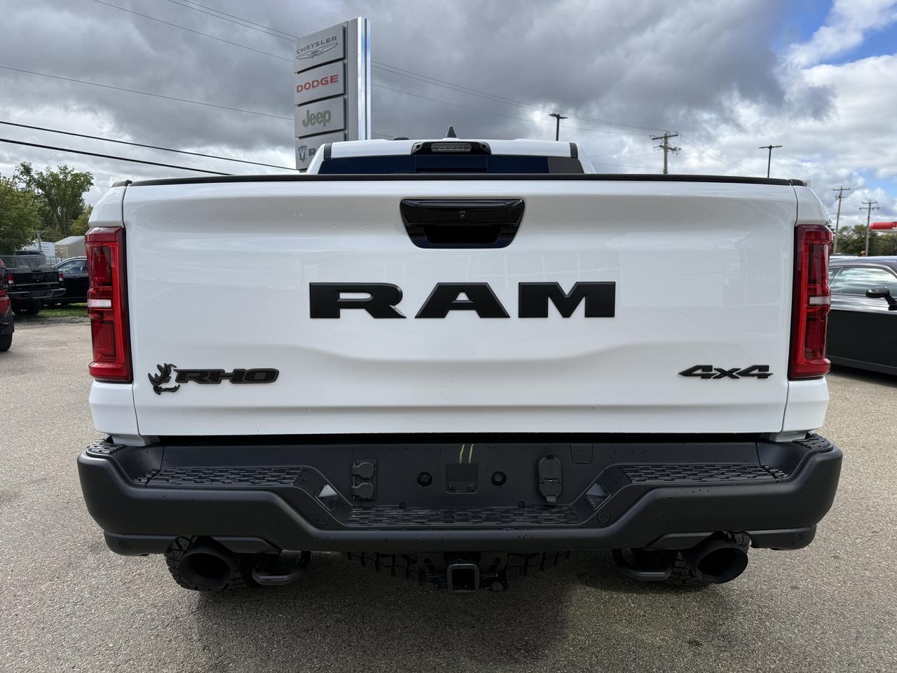 2027 Ram 1500 RHO Crew Cab 4x4 | 3L Twin Turbo | Bright White | Black Premium Leather | Pano Sunroof | NAV Redwater AB