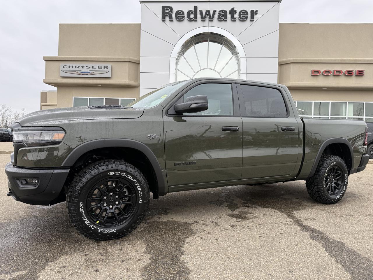 2027 Ram 1500 Rebel Crew Cab 4x4 | Tank Exterior | HEMI V8 | NAV | 12IN Display | Bilstein Shocks | Remote Start