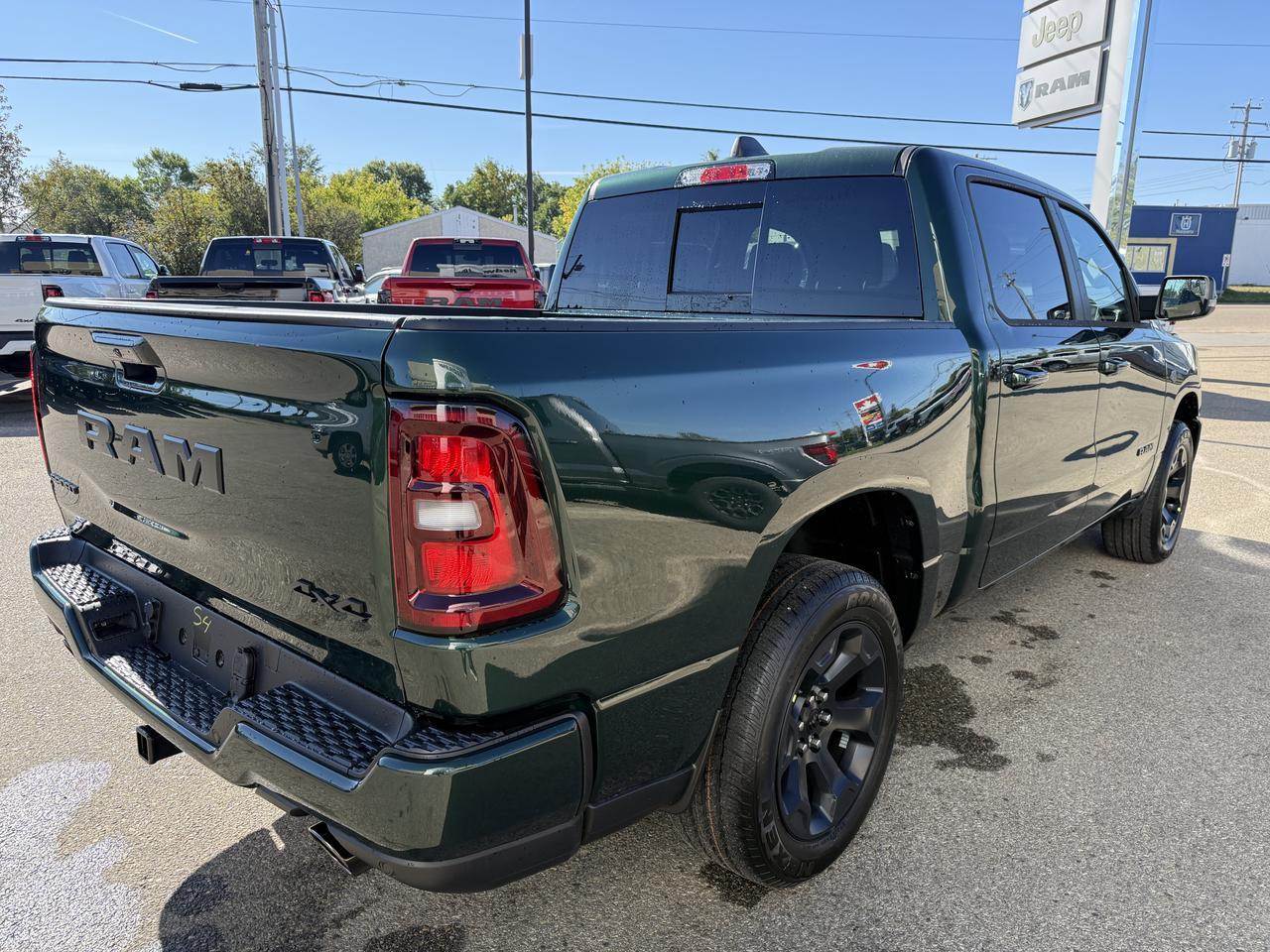 2027 Ram 1500 Sport Crew Cab 4x4 | 3L Hurricane | 12IN Touchscreen | Leather | Heated Front Seats | NAV Redwater AB