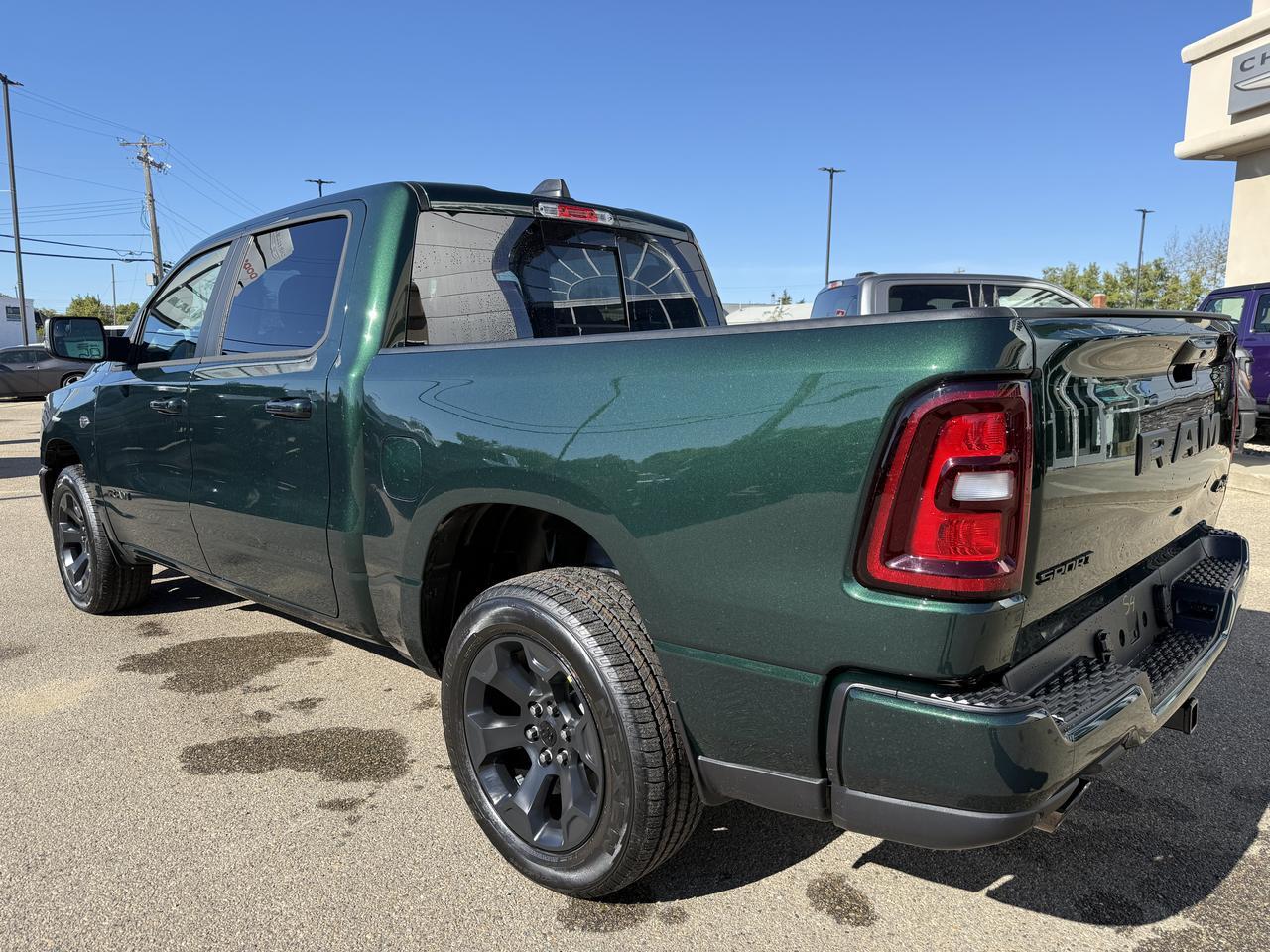 2027 Ram 1500 Sport Crew Cab 4x4 | 3L Hurricane | 12IN Touchscreen | Leather | Heated Front Seats | NAV Redwater AB