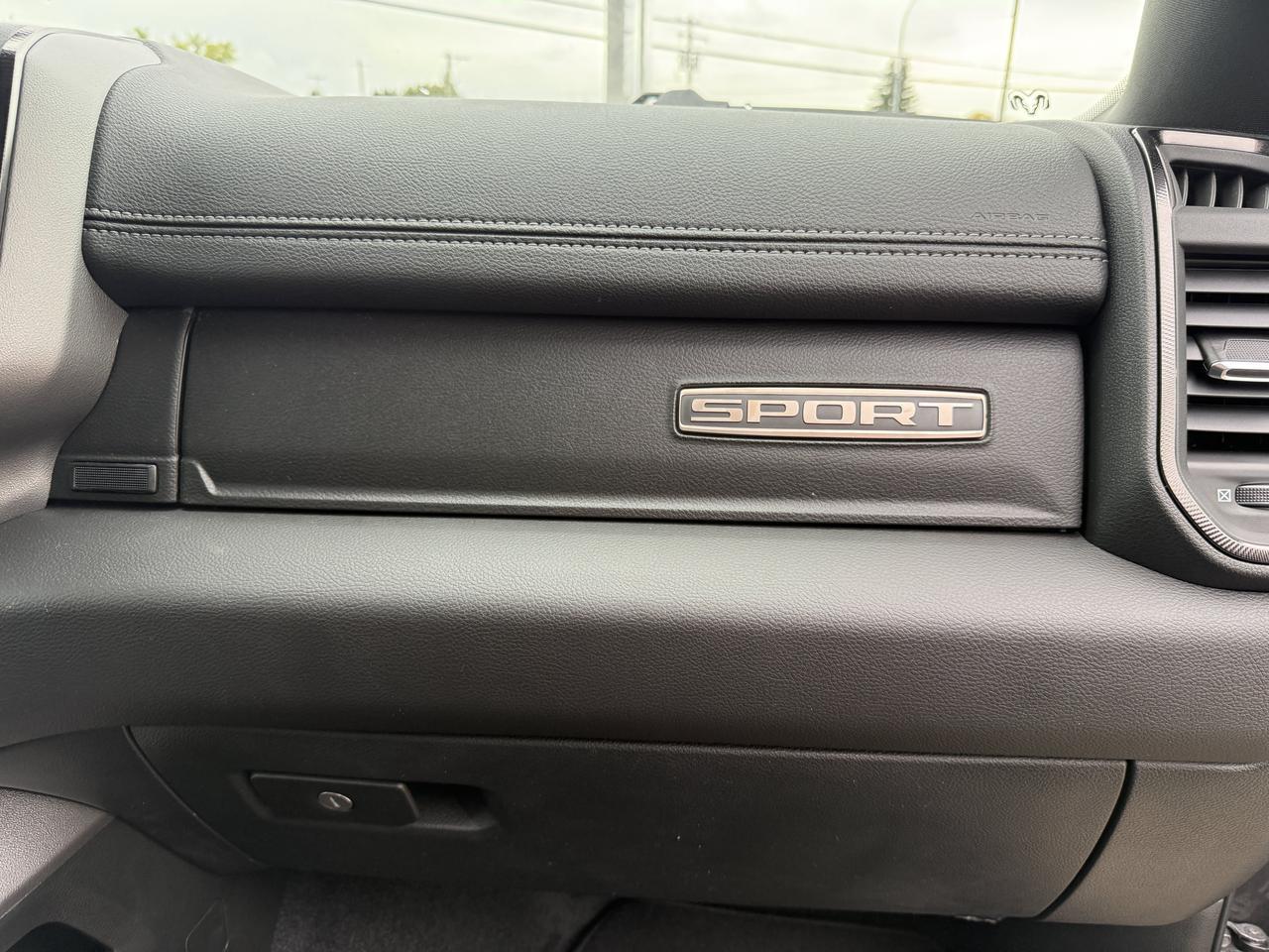 2027 Ram 1500 Sport Crew Cab 4x4 | 3L Hurricane | 12IN Touchscreen | NAV | Heated Front Seats | Remote Start Redwater AB