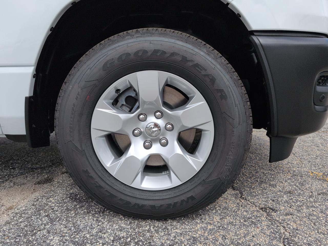 2027 Ram 1500 Tradesman Appleton WI