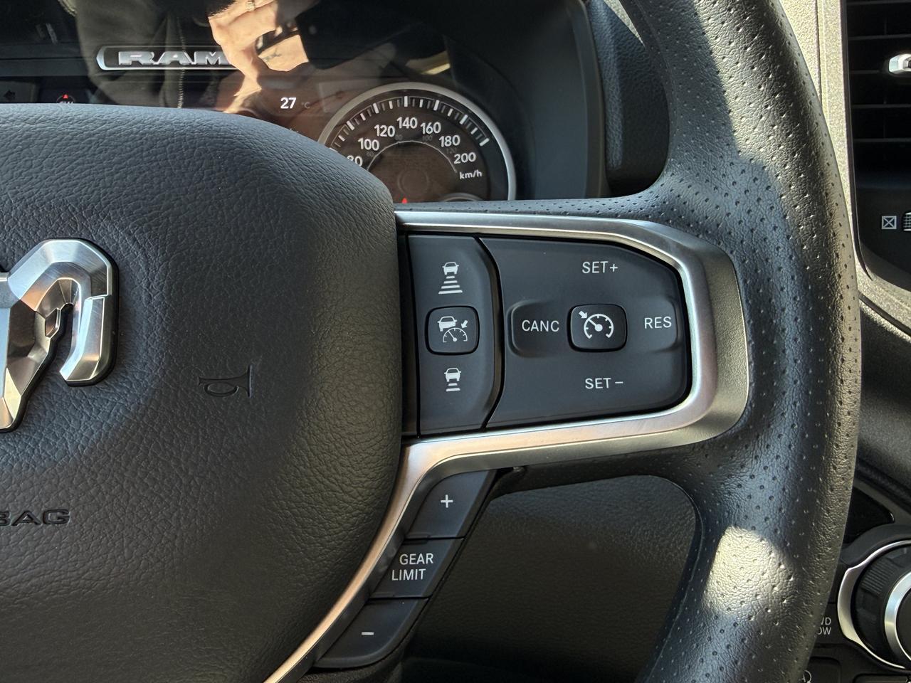 2027 Ram 1500 Warlock Crew Cab 4x4 | 3L Hurricane | Black Accents | Touchscreen | Tow Hooks | Apple Carplay Redwater AB
