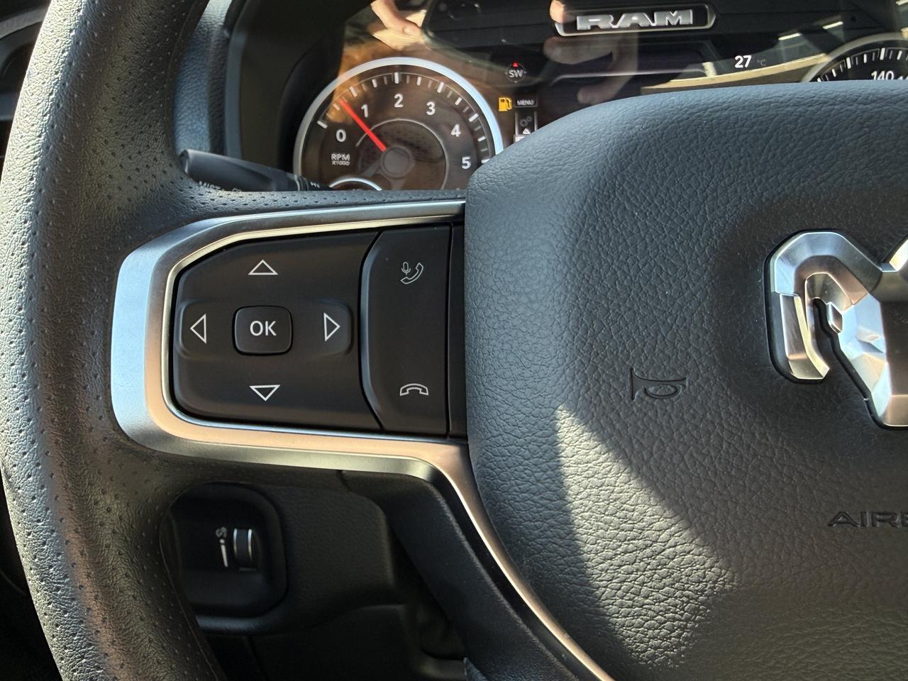 2027 Ram 1500 Warlock Crew Cab 4x4 | 3L Hurricane | Black Accents | Touchscreen | Tow Hooks | Apple Carplay Redwater AB