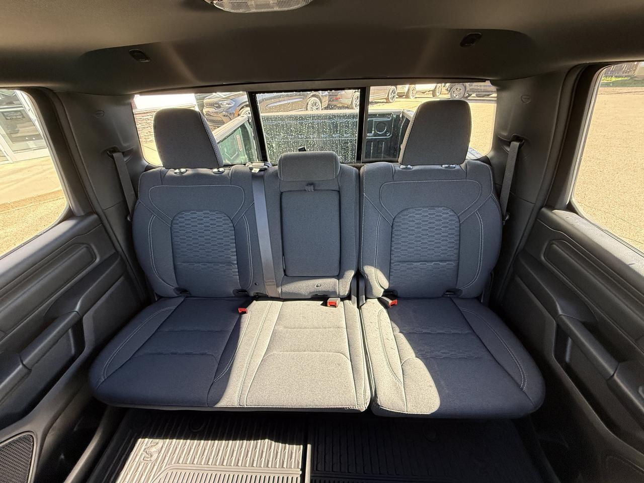 2027 Ram 1500 Warlock Crew Cab 4x4 | V8 HEMI | Serrano Green | Black Cloth | Touchscreen | Backup Camera | Towing Redwater AB